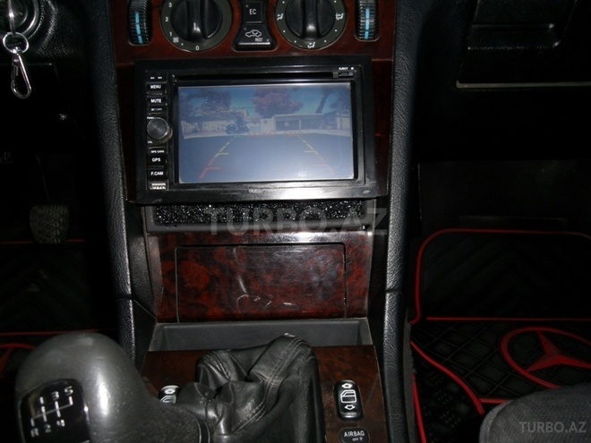 Mercedes C 240 1999, 300,000 km - 2.4 л - Bakı