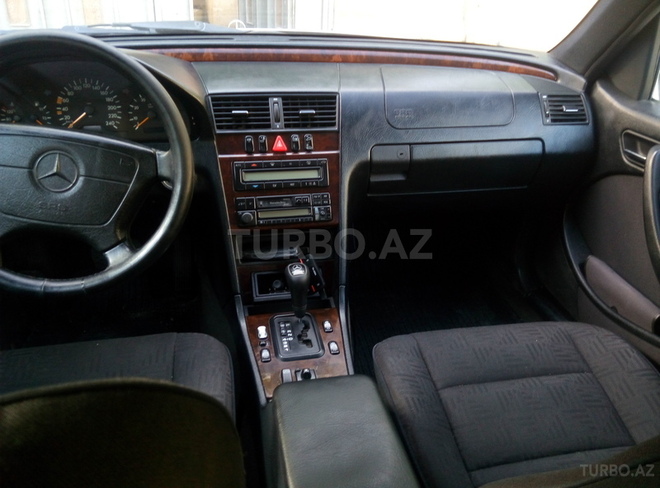Mercedes C 200 1998, 226,000 km - 2.0 л - Bakı