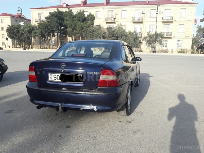Opel Vectra 1998, 270,000 km - 1.8 l - Bakı