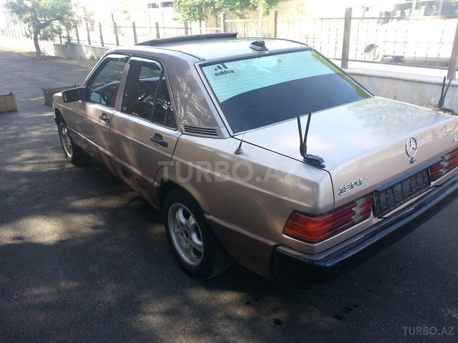 Mercedes 190 1992, 354,000 km - 2.0 l - Bakı
