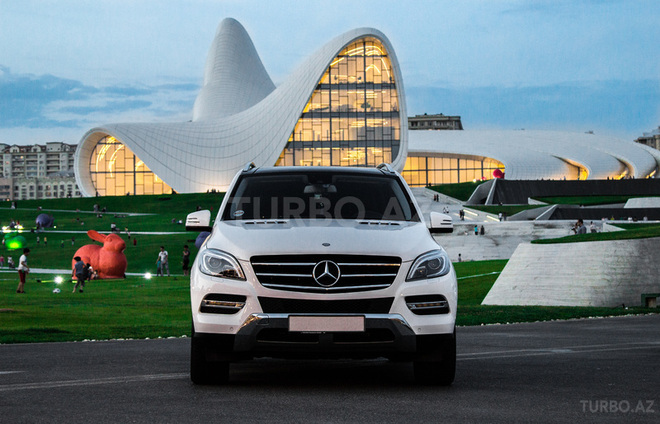 Mercedes ML 350 2014, 21,000 km - 3.5 l - Bakı
