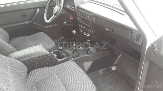 LADA (VAZ) Niva 2015, 22,000 km - 1.7 l - Gəncə
