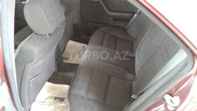 Mercedes C 220 1996, 198,652 km - 2.2 l - Xırdalan