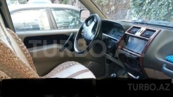 Nissan Terrano 2002, 250 km - 2.4 l - Bakı
