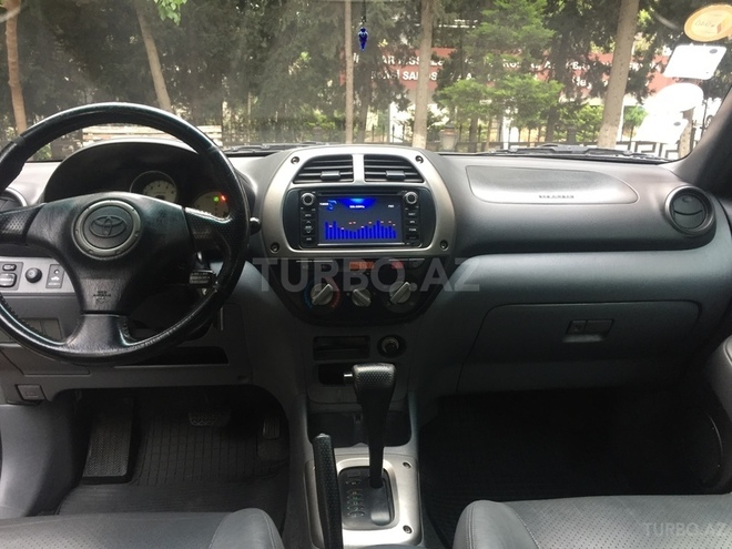 Toyota RAV4 2002, 110,000 km - 2.0 л - Bakı