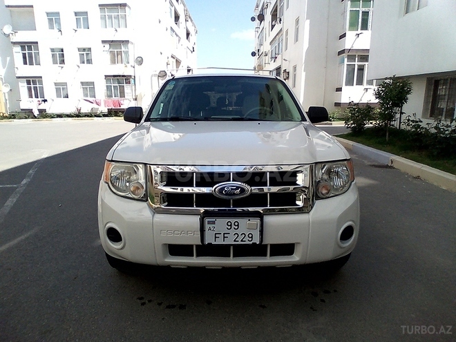 Ford Escape 2009, 104,000 km - 2.5 l - Xırdalan