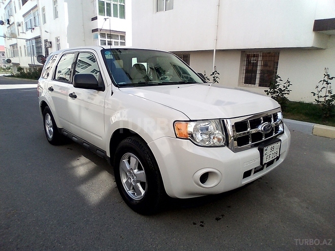 Ford Escape 2009, 104,000 km - 2.5 l - Xırdalan