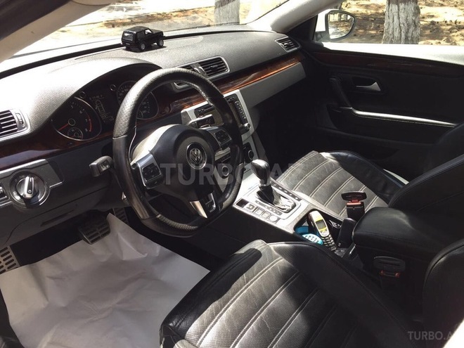 Volkswagen Passat CC 2011, 77,800 km - 2.0 л - Sumqayıt