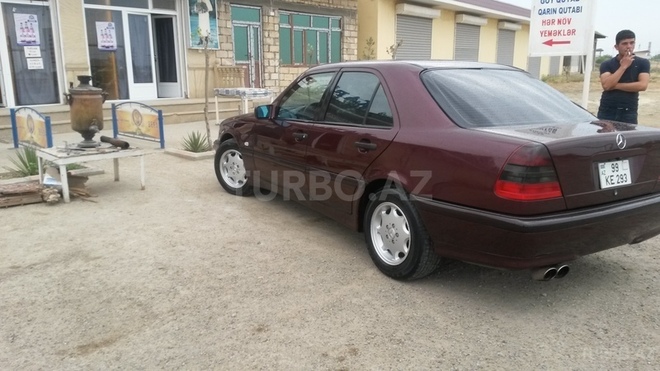 Mercedes C 200 1999, 310,000 km - 2.0 л - Şirvan