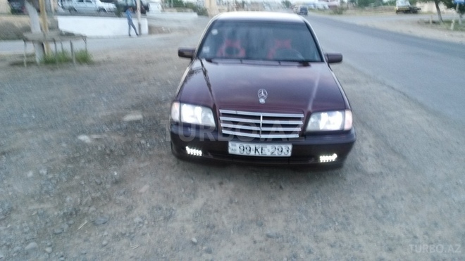 Mercedes C 200 1999, 310,000 km - 2.0 л - Şirvan