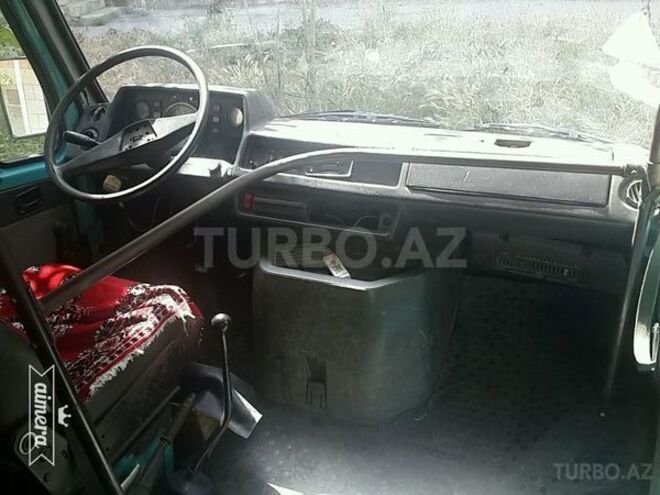 Mercedes  1991, 425,638 km - 2.8 l - Bakı