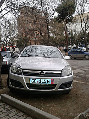 Opel Astra 2006, 110,000 km - 1.8 l - Bakı