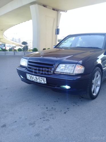 Mercedes C 180 1998, 256,599 km - 1.8 l - Bakı
