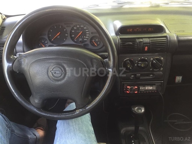 Opel Vita 1997, 190,200 km - 1.4 l - Bakı