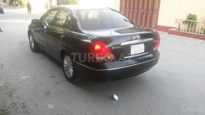 Nissan Sunny 2009, 241,658 km - 1.6 l - Bakı