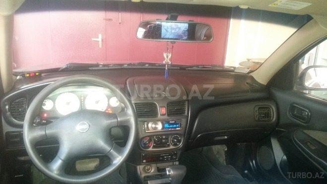 Nissan Sunny 2009, 241,658 km - 1.6 l - Bakı