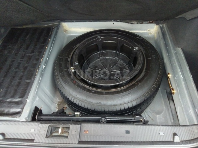 Mercedes E 240 2001, 267,000 km - 2.6 l - Bakı