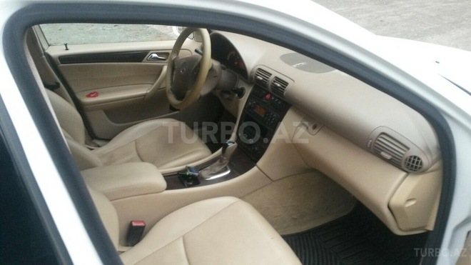 Mercedes C 240 2001, 240,000 km - 2.4 l - Gəncə