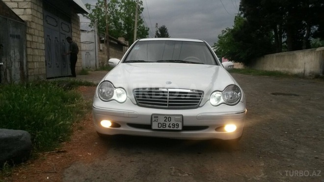 Mercedes C 240 2001, 240,000 km - 2.4 l - Gəncə