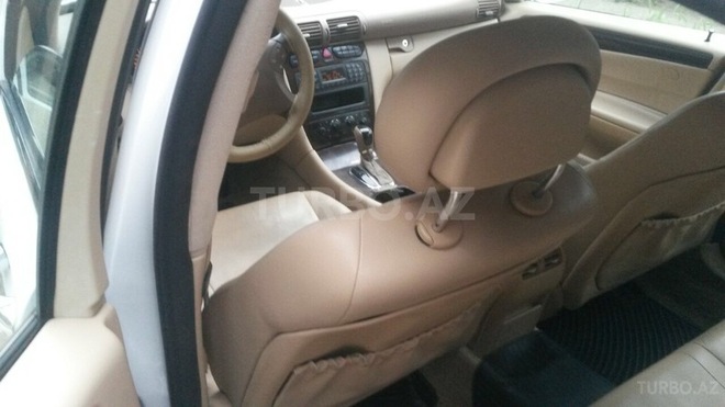 Mercedes C 240 2001, 240,000 km - 2.4 l - Gəncə