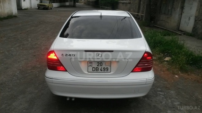 Mercedes C 240 2001, 240,000 km - 2.4 l - Gəncə
