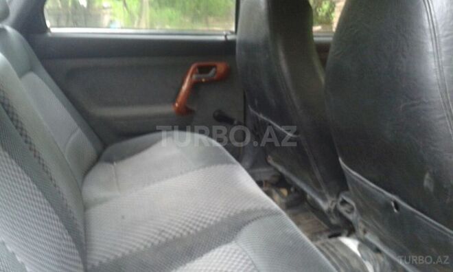 LADA (VAZ) 2110 2002, 200,000 km - 1.6 l - Quba