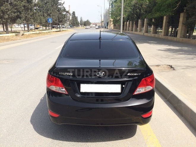 Hyundai Accent 2013, 135,000 km - 1.4 l - Bakı