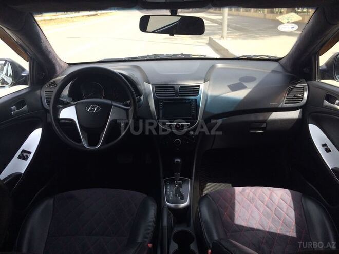 Hyundai Accent 2013, 135,000 km - 1.4 l - Bakı