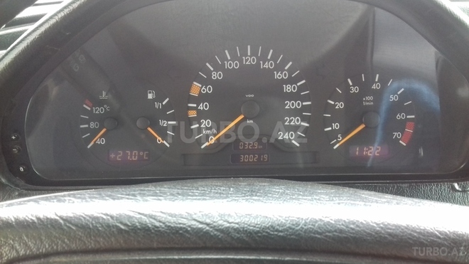 Mercedes C 180 1998, 300,000 km - 1.8 l - İmişli