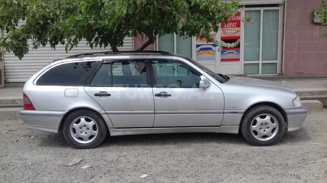 Mercedes C 180 1998, 300,000 km - 1.8 l - İmişli