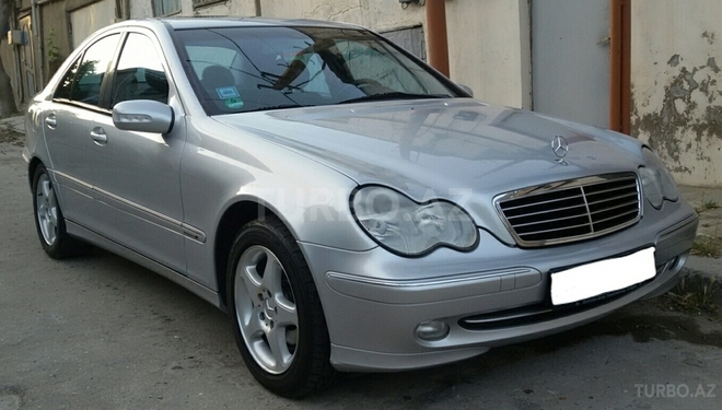 Mercedes C 200 2001, 200,000 km - 2.0 l - Bakı