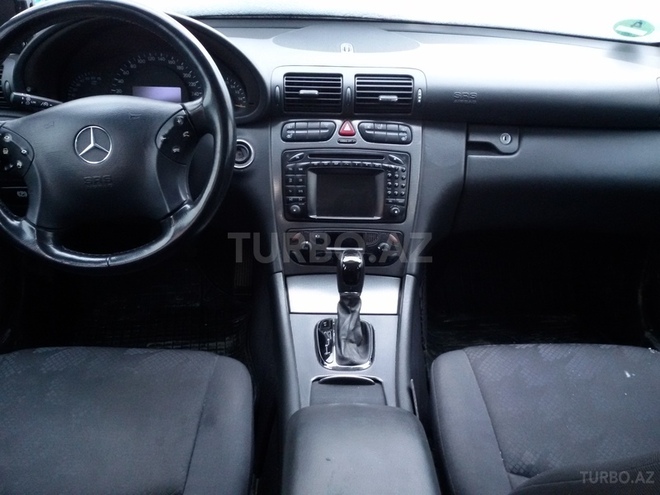 Mercedes C 200 2001, 200,000 km - 2.0 l - Bakı