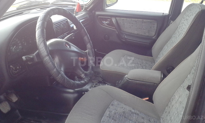 GAZ 31105 2007, 97,000 km - 2.4 l - Qusar
