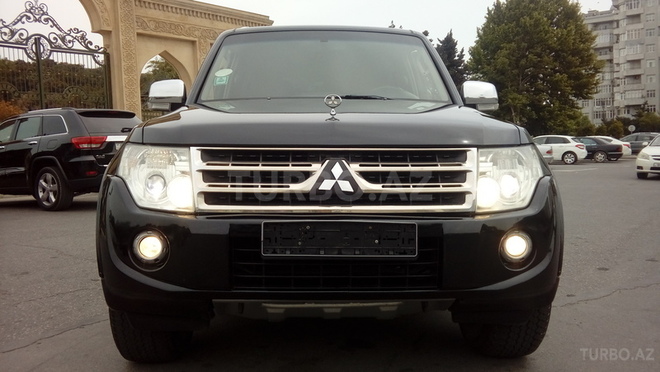 Mitsubishi Pajero 2008, 102,000 km - 3.0 л - Bakı