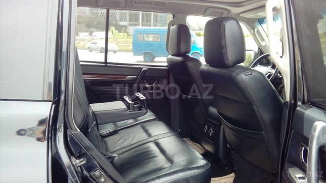 Mitsubishi Pajero 2008, 102,000 km - 3.0 л - Bakı
