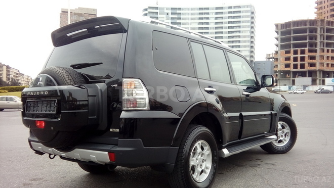 Mitsubishi Pajero 2008, 102,000 km - 3.0 л - Bakı