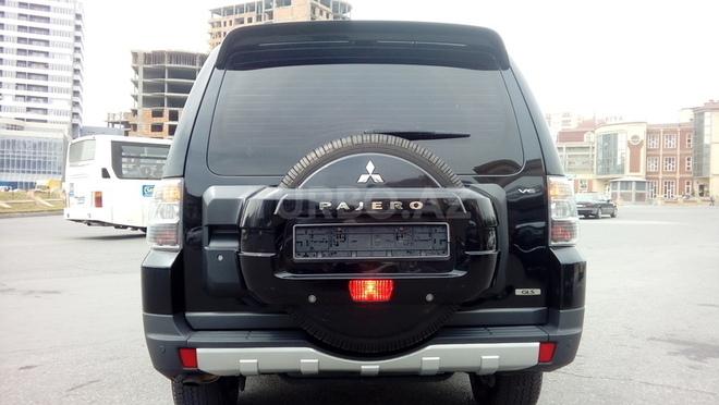 Mitsubishi Pajero 2008, 102,000 km - 3.0 л - Bakı