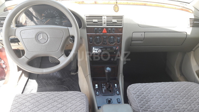 Mercedes C 220 1999, 280,000 km - 2.2 л - Bakı