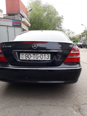 Mercedes E 240 2003, 282,000 km - 2.4 l - Bakı