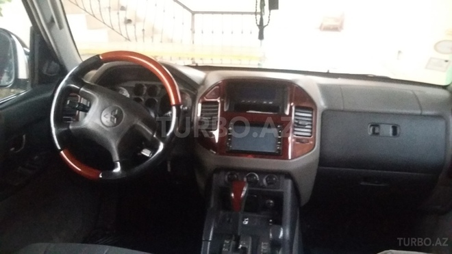 Mitsubishi Pajero 2004, 248,000 km - 3.0 l - Bakı