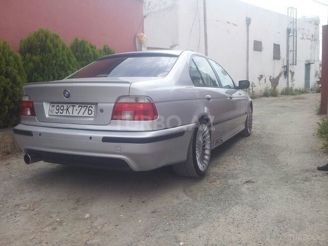 BMW 528 1998, 280,000 km - 2.8 l - Bakı