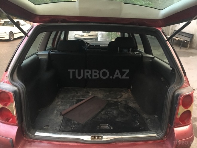 Volkswagen Passat 2001, 200,000 km - 2.0 l - Bakı