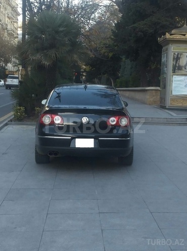 Volkswagen Passat 2005, 270,000 km - 2.0 l - Bakı
