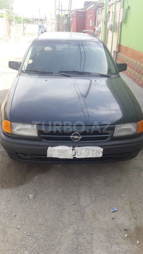 Opel Astra 1995, 350,000 km - 1.6 l - Bakı