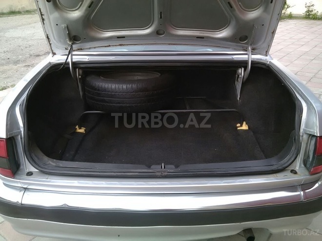 GAZ 31105 2005, 121,000 km - 2.3 l - Bakı