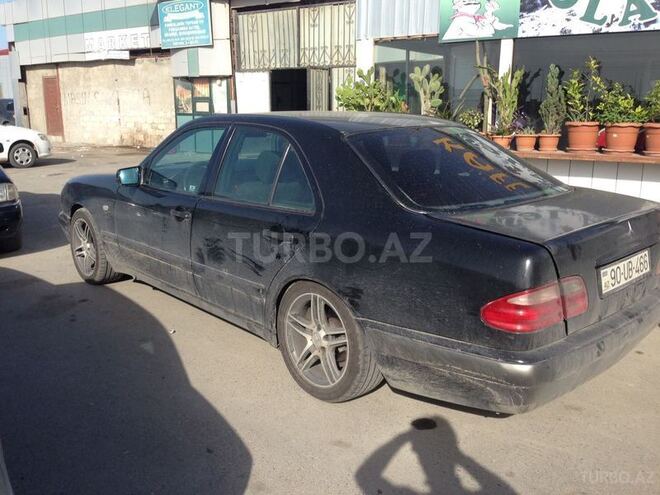 Mercedes E 240 1998, 173,000 km - 2.4 л - Bakı