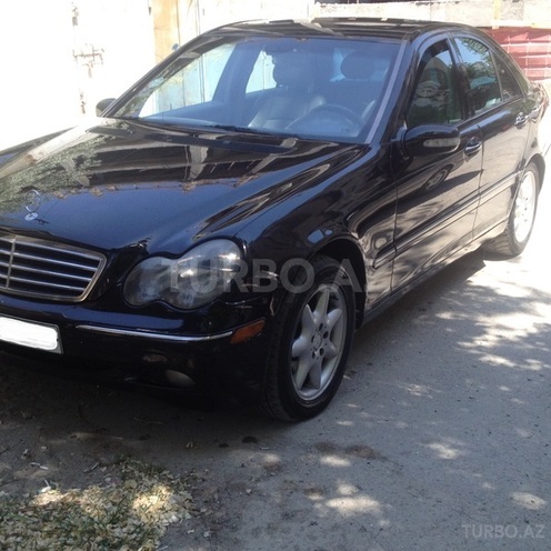 Mercedes C 240 2004, 22,000 km - 2.4 l - Bakı
