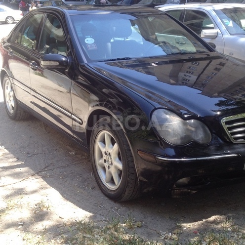 Mercedes C 240 2004, 22,000 km - 2.4 l - Bakı