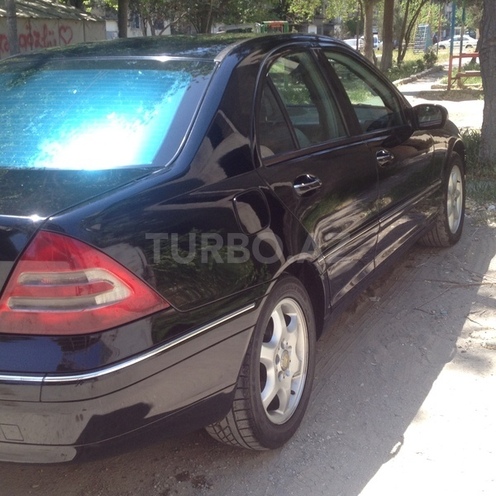 Mercedes C 240 2004, 22,000 km - 2.4 l - Bakı