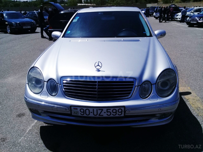 Mercedes E 270 2002, 343,000 km - 2.7 l - Bakı